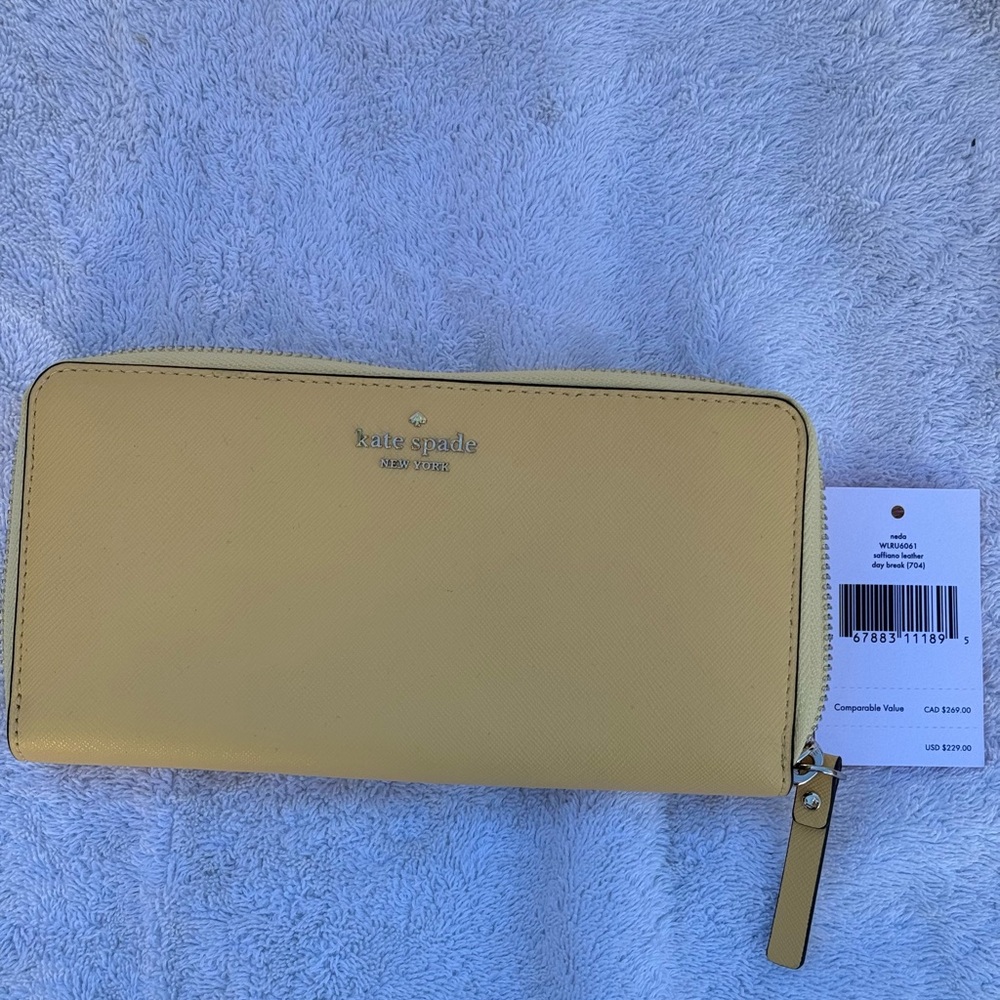 Kate Spade Saffiano Leather Wallet